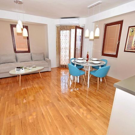 Si Apartments Ohrid With Free Parking Dış mekan fotoğraf