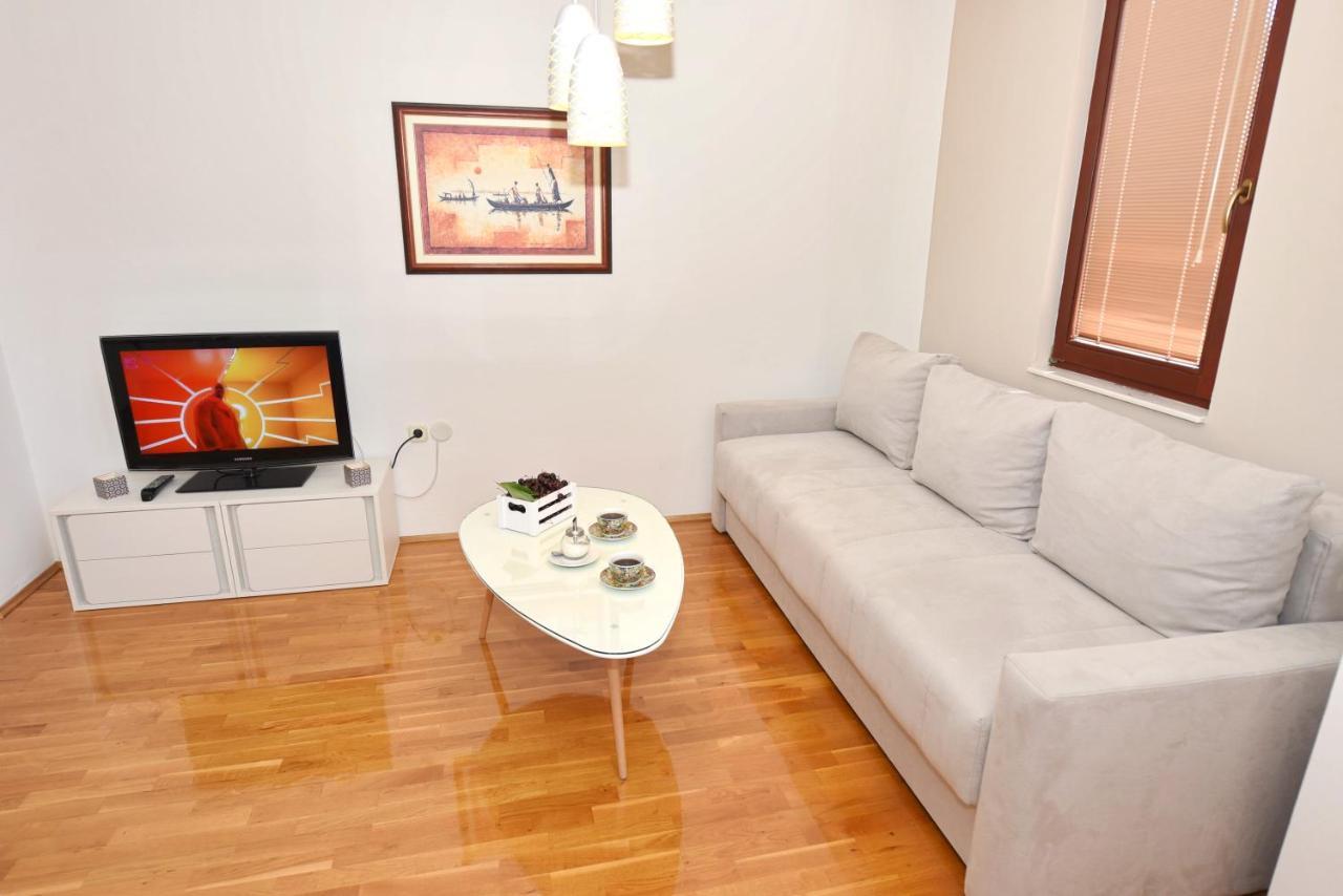 Si Apartments Ohrid With Free Parking Dış mekan fotoğraf