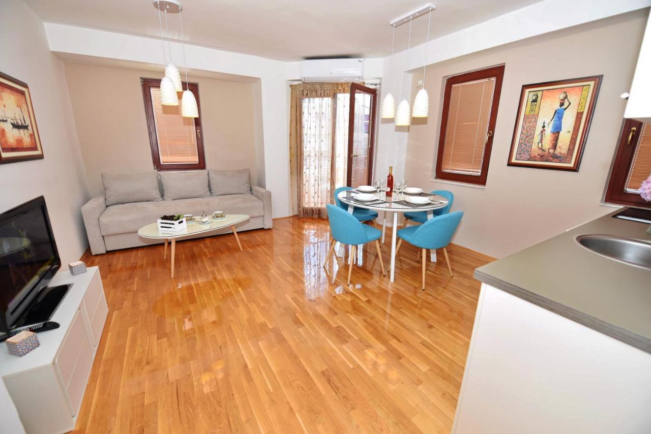Si Apartments Ohrid With Free Parking Dış mekan fotoğraf