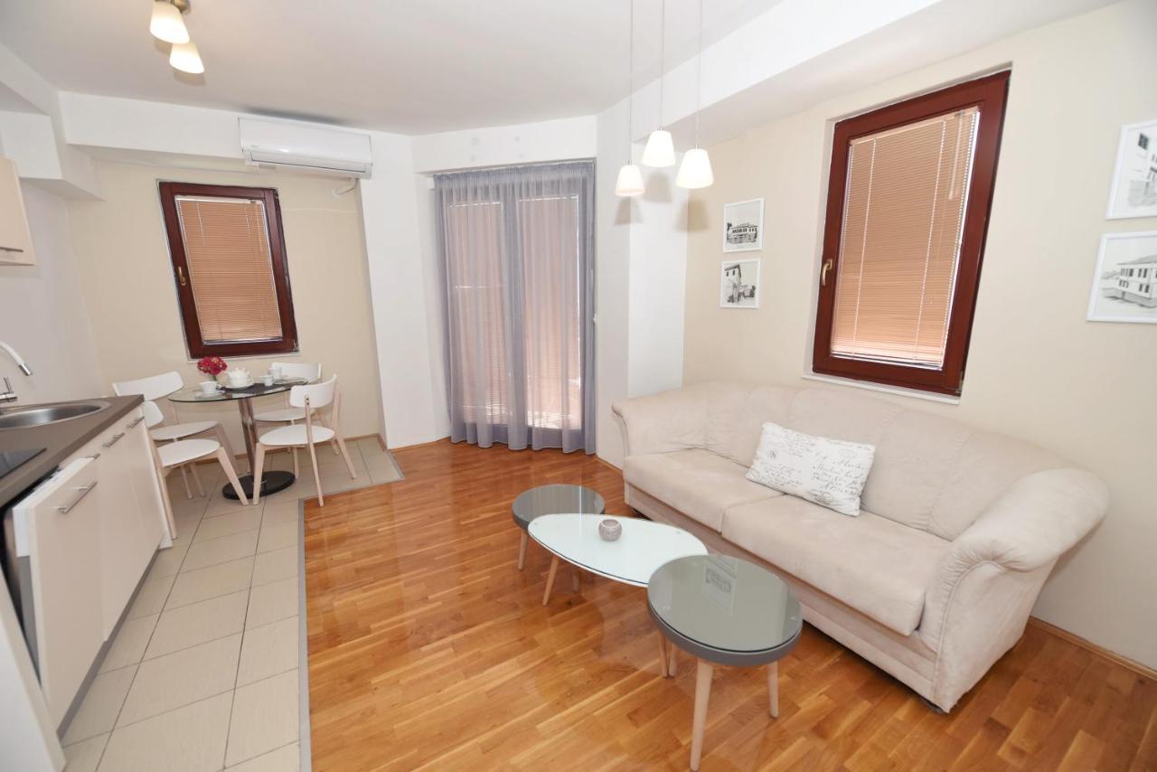 Si Apartments Ohrid With Free Parking Dış mekan fotoğraf