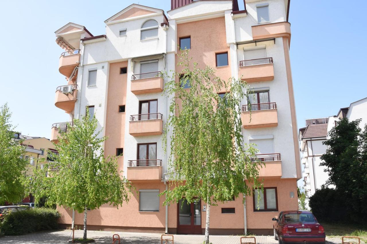 Si Apartments Ohrid With Free Parking Dış mekan fotoğraf